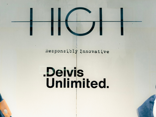 CLAN UPSTAIRS meets HIGH - RESPONSIBLY INNOVATIVE