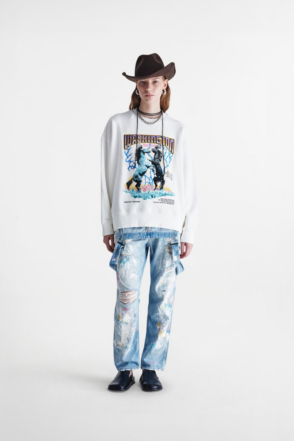 WHITE WDC 000AIS Sweatshirt by Washington Dee Cee