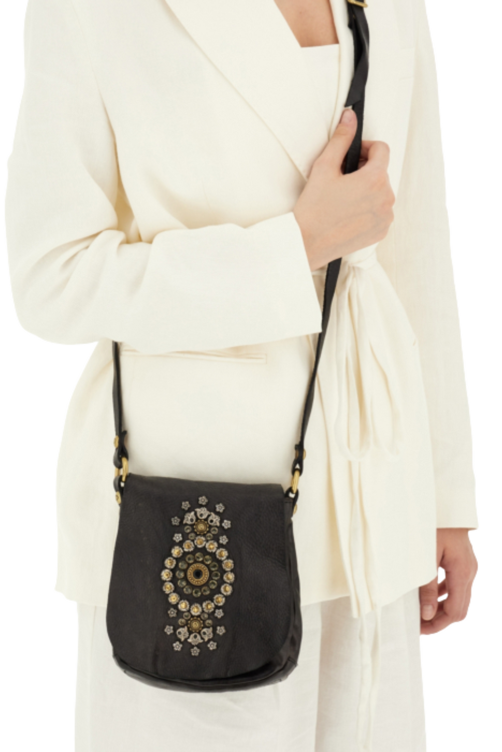 GIADA NERO Crossbody Bag by Campomaggi