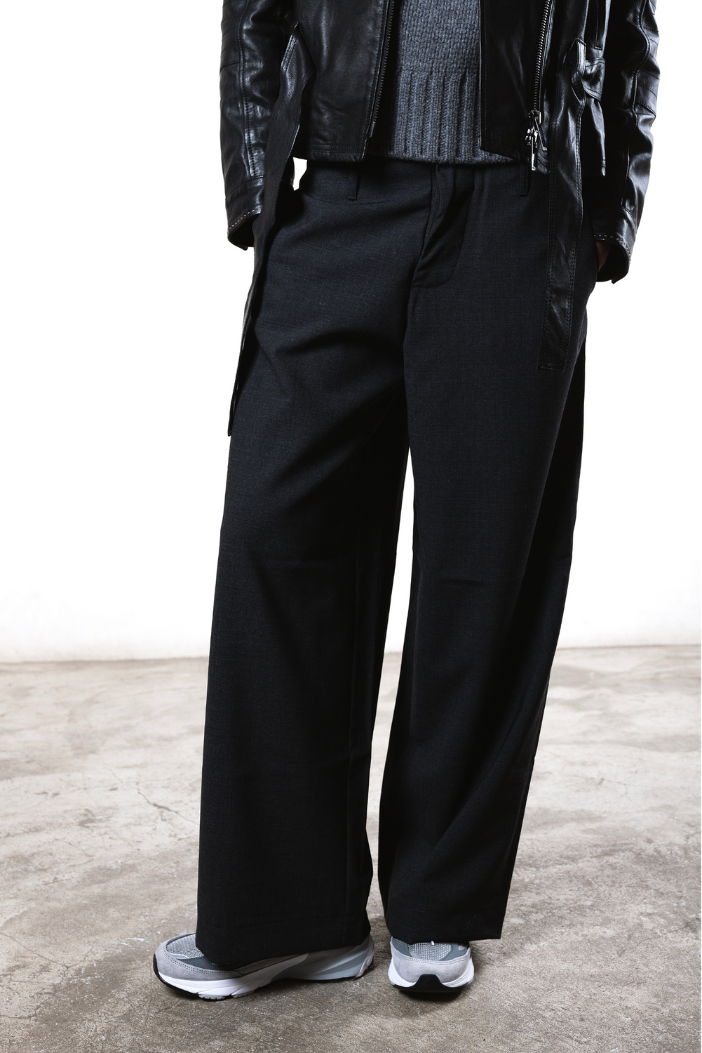 SOFIE ANTRACITE Trousers by Clan Upstairs Private Label