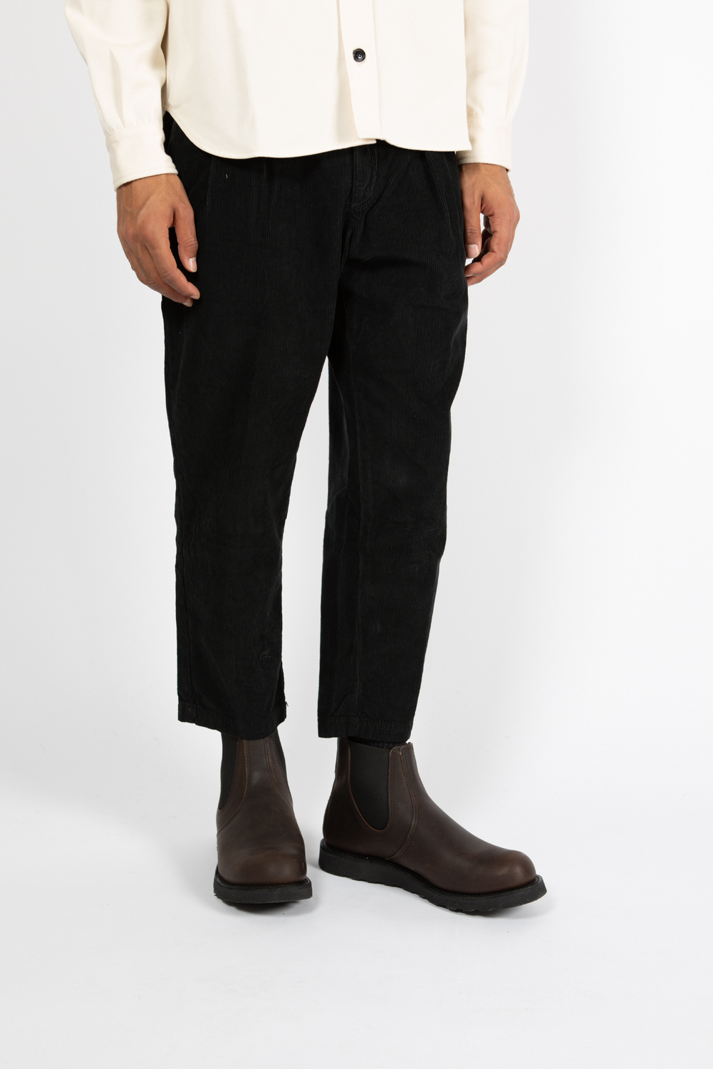 NEBARI VELVET BLACK Trousers by Clan Upstairs Private Label