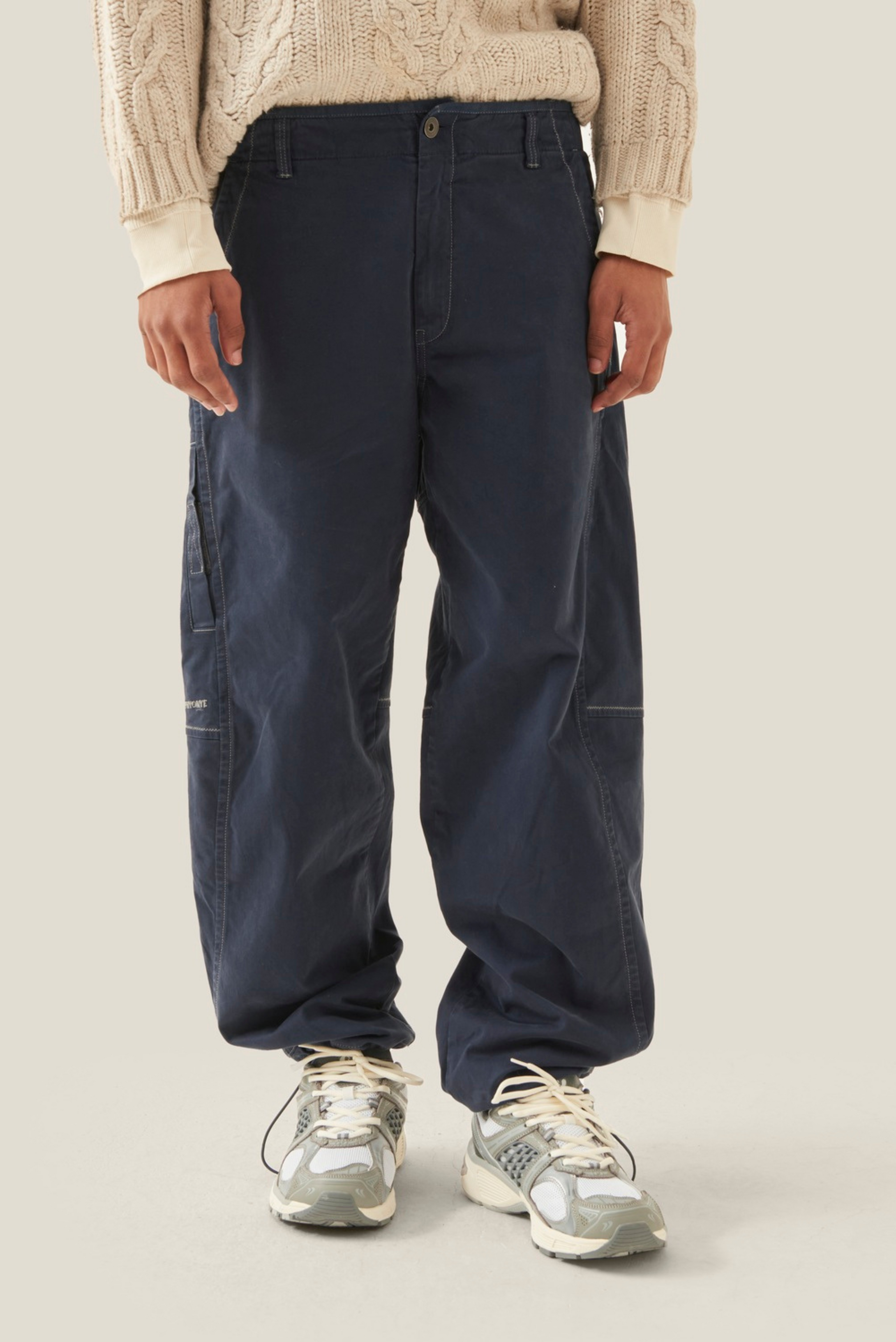 NEW AKITE F03800 Trousers by Murphy & Nye