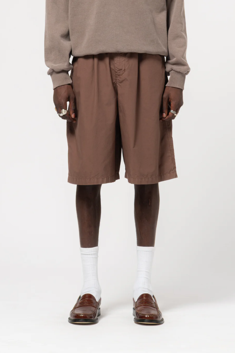 LOOSE FIT BERMUDA WITH DRAWSTRING AZTEK BROWN by EAT DUST