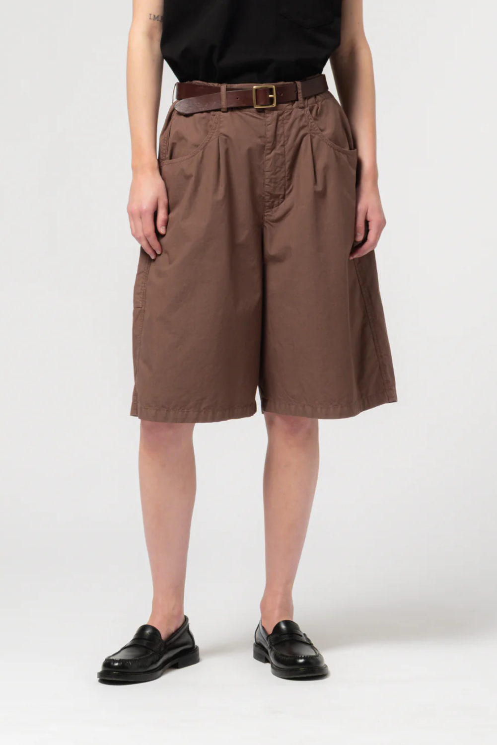 LOOSE FIT BERMUDA WITH DRAWSTRING AZTEK BROWN by EAT DUST