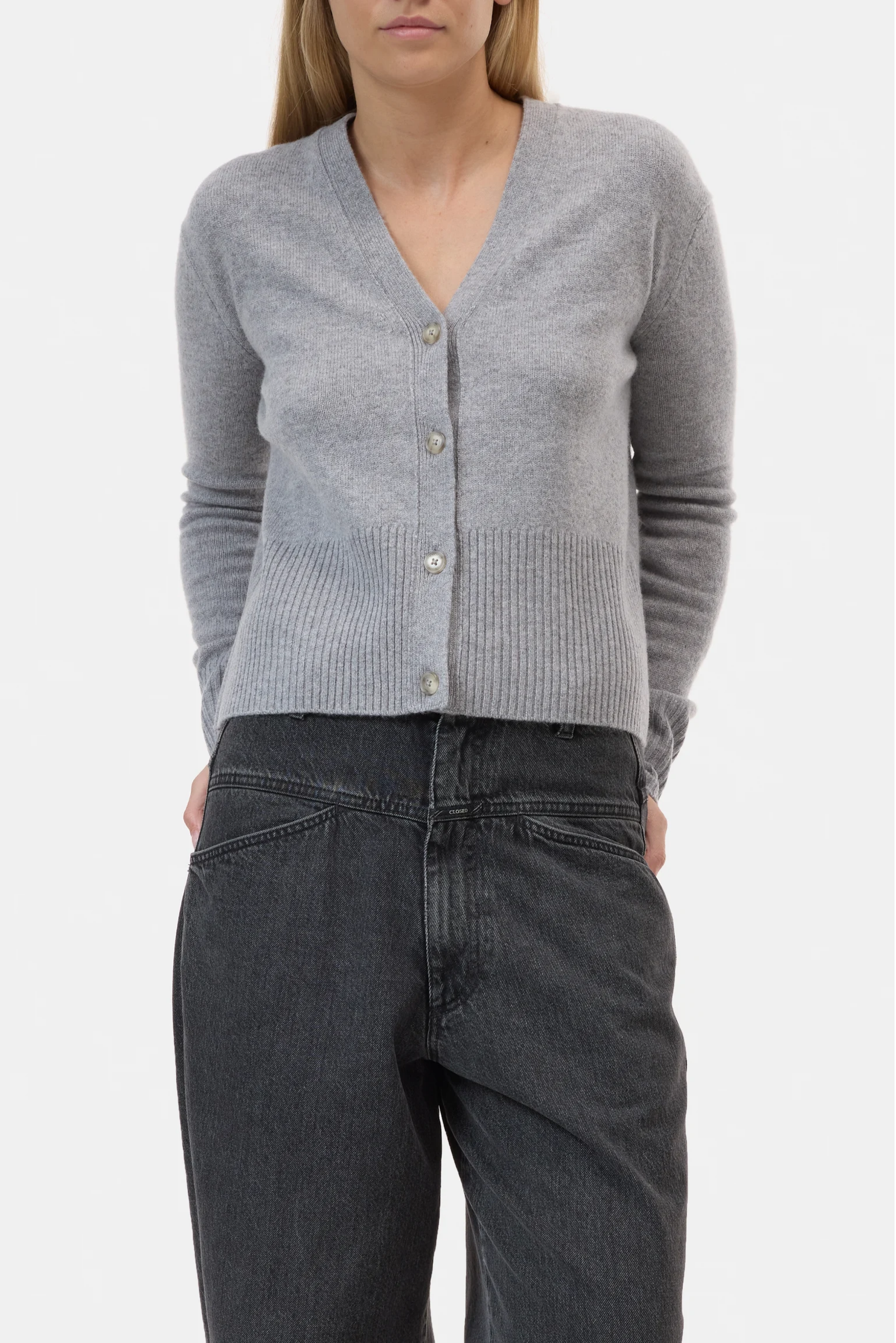 V NECK 127 Cardigan by Closed