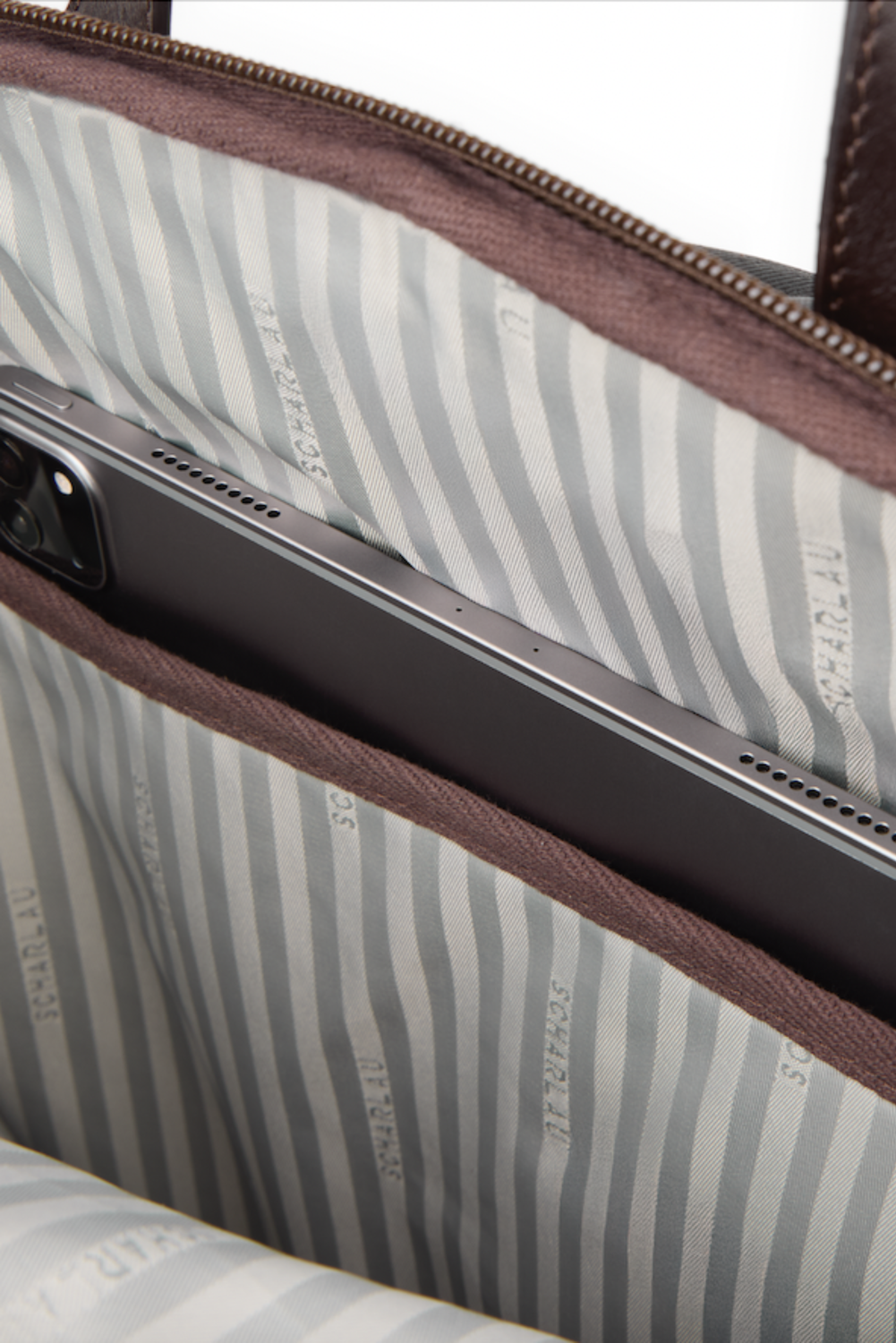 ROUND 15" BA14-N01 Backpack by Scharlau