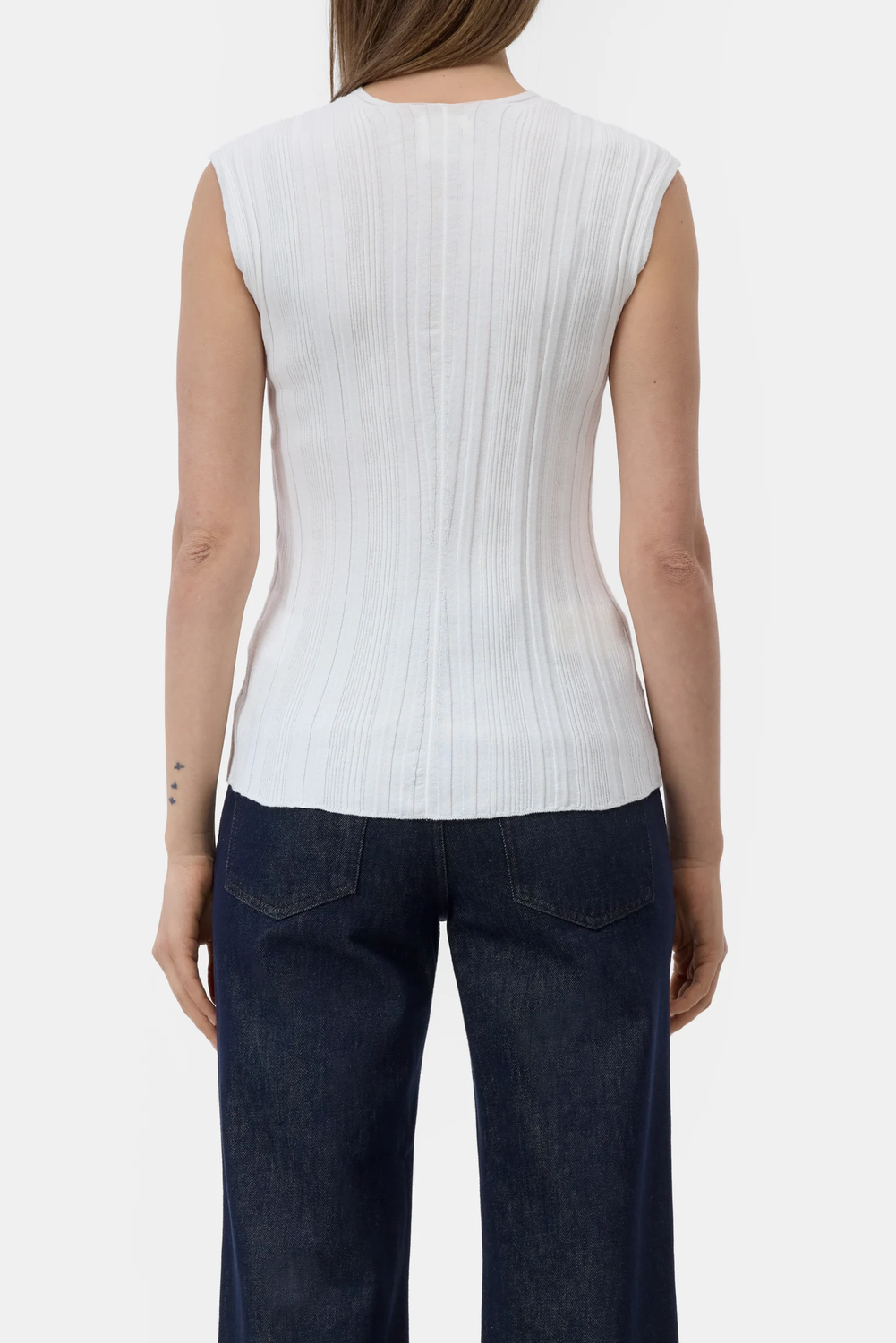 V NECK SHORT SLEEVE  218 SHIRT by Closed